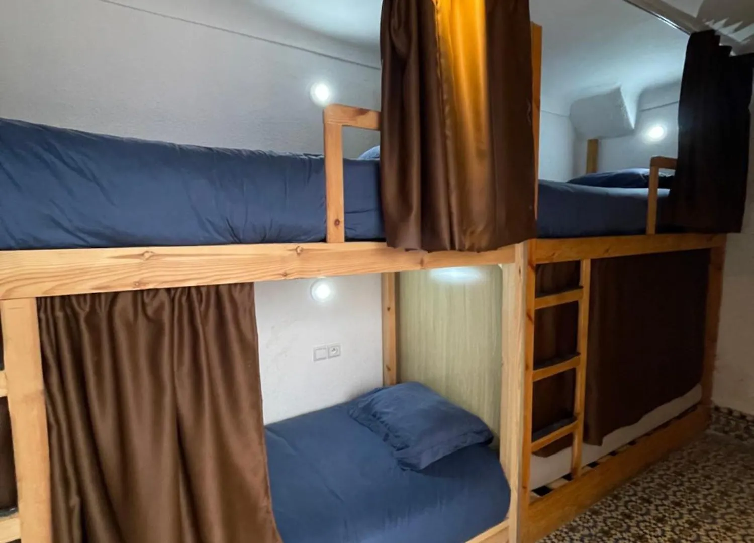 Yu Yu Hostel Marakeş Fas